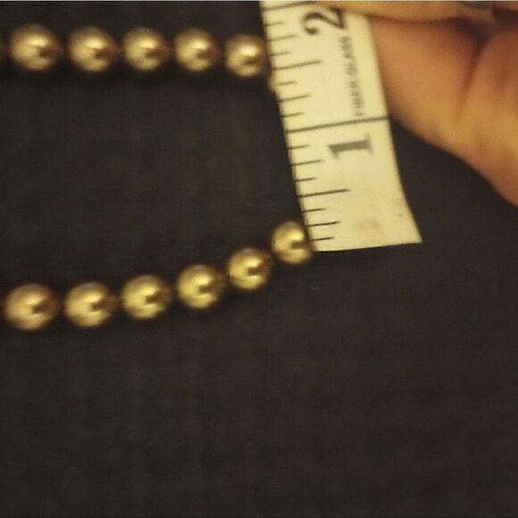 Dark brown faux pearl necklace with Blue jewels and matching earrings - Picture 6 of 7